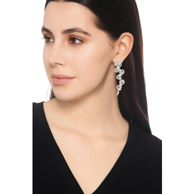 White gold 18k drop earrings with diamonds 