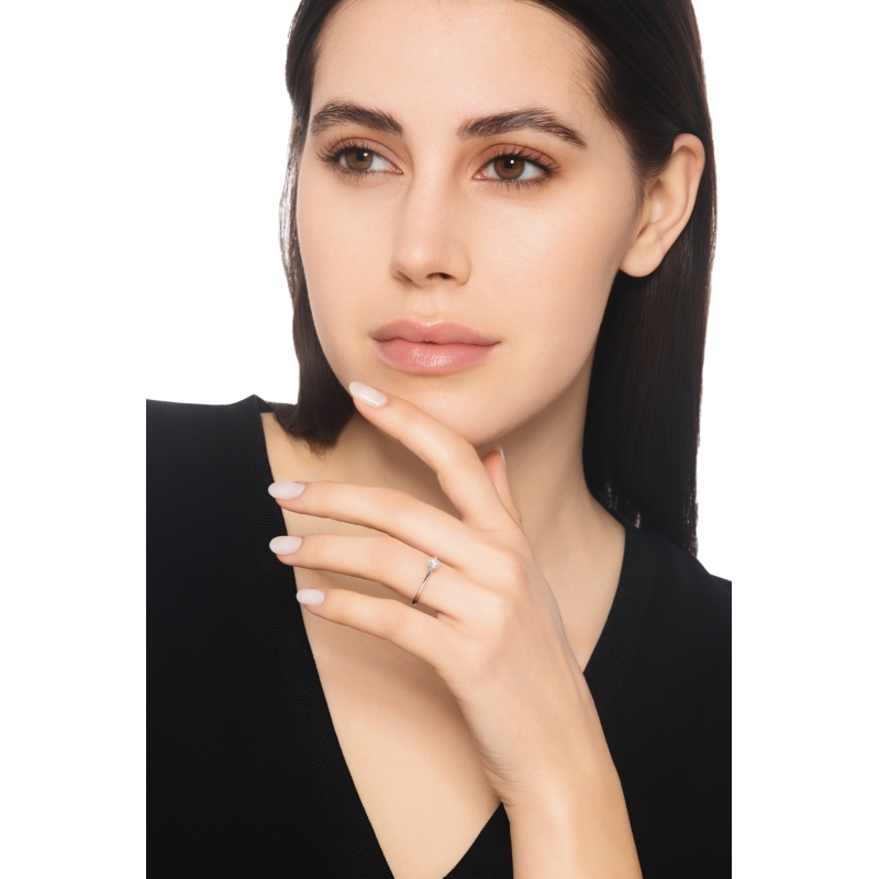 Solitaire ring in white gold 18k with diamond, ct 0,30