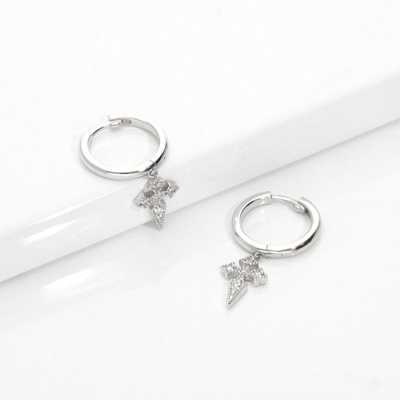 18k white gold earrings with diamonds cross pendant