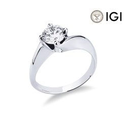 Solitaire Valentino Model in white gold 18k with a 0,90 ct diamond 