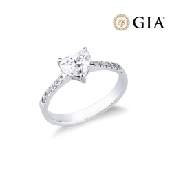 Solitaire ring with diamond heart cut 1.00ct GIA in white gold 18k