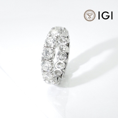 750 white gold eternity ring with IGI certified diamonds F VS