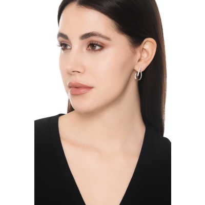 Open teardrop earrings in 18k white gold with diamonds