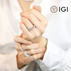 750 white gold eternity ring with IGI certified diamonds F VS