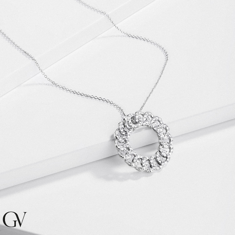 Necklace in white gold 750 with pendant in diamonds Necklace in white gold 750 with pendant in diamonds