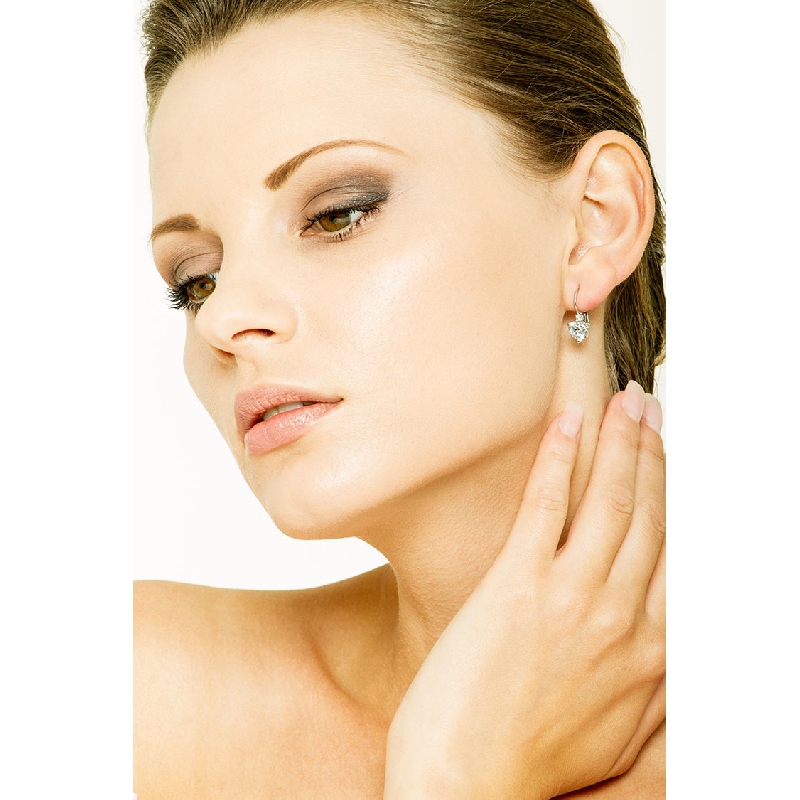 White gold 18k drop earrings with aquamarines heart cut and diamonds  White gold 18k drop earrings with aquamarines heart cut and diamonds