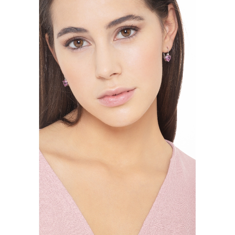 White gold 18k drop earrings with pink sapphires heart cut and diamonds White gold 18k drop earrings with pink sapphires heart cut and diamonds