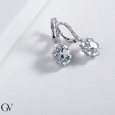 White gold 18k earrings with aquamarine oval cut and diamonds  
