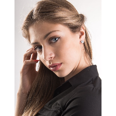 Heart earrings with diamond pavè in 18k white gold