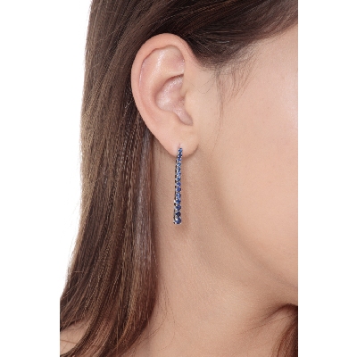 750 white gold Drop tennis earrings with blue sapphires