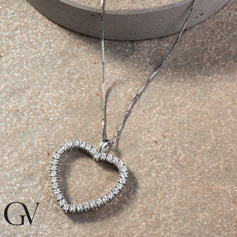 18k white gold chain with heart pendant with diamonds 18k white gold chain with heart pendant with diamonds