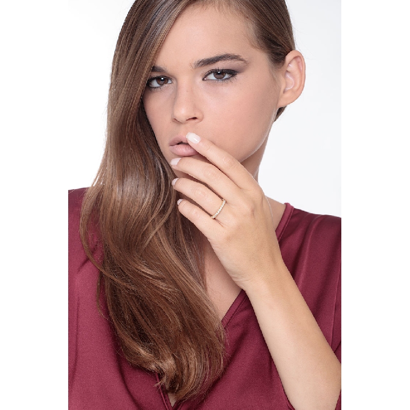 18k yellow gold eternity ring with diamonds 