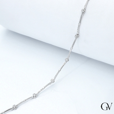 750 white gold bracelet with diamonds
