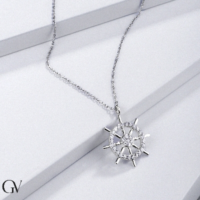 Necklace in white gold 18k with helm charm in diamonds