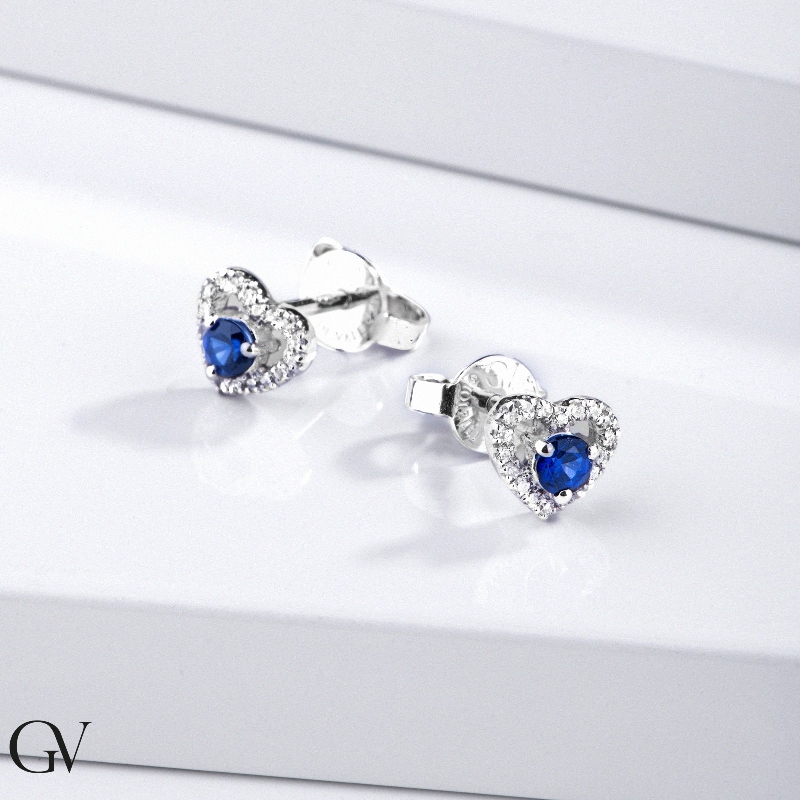 18k white gold earrings with blue sapphire and diamonds 18k white gold earrings with blue sapphire and diamonds