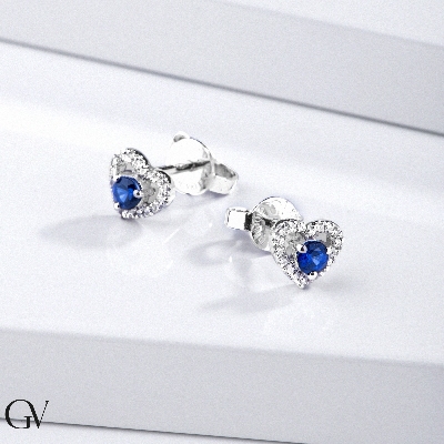 18k white gold earrings with blue sapphire and diamonds