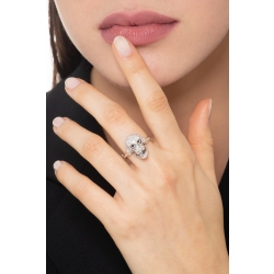 White gold 18k skull ring with black and white diamonds 2