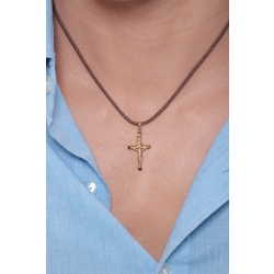 Classical crucifix pendant in 18k yellow gold 2